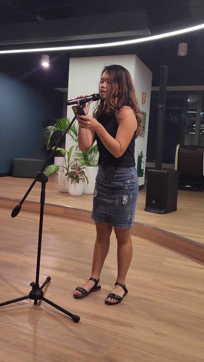 First time open mic-er si Fayth! 👏
