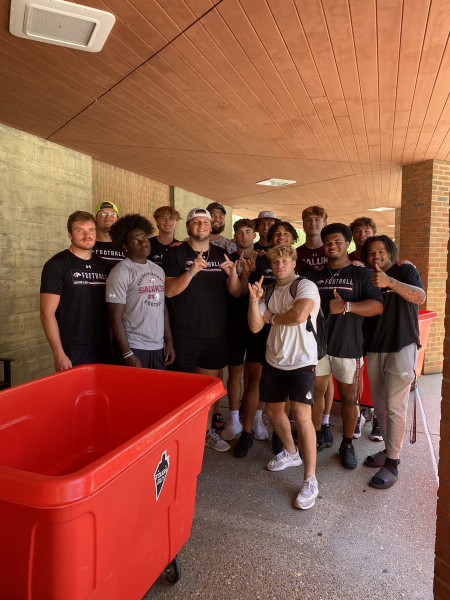 Saluki Football tweet media