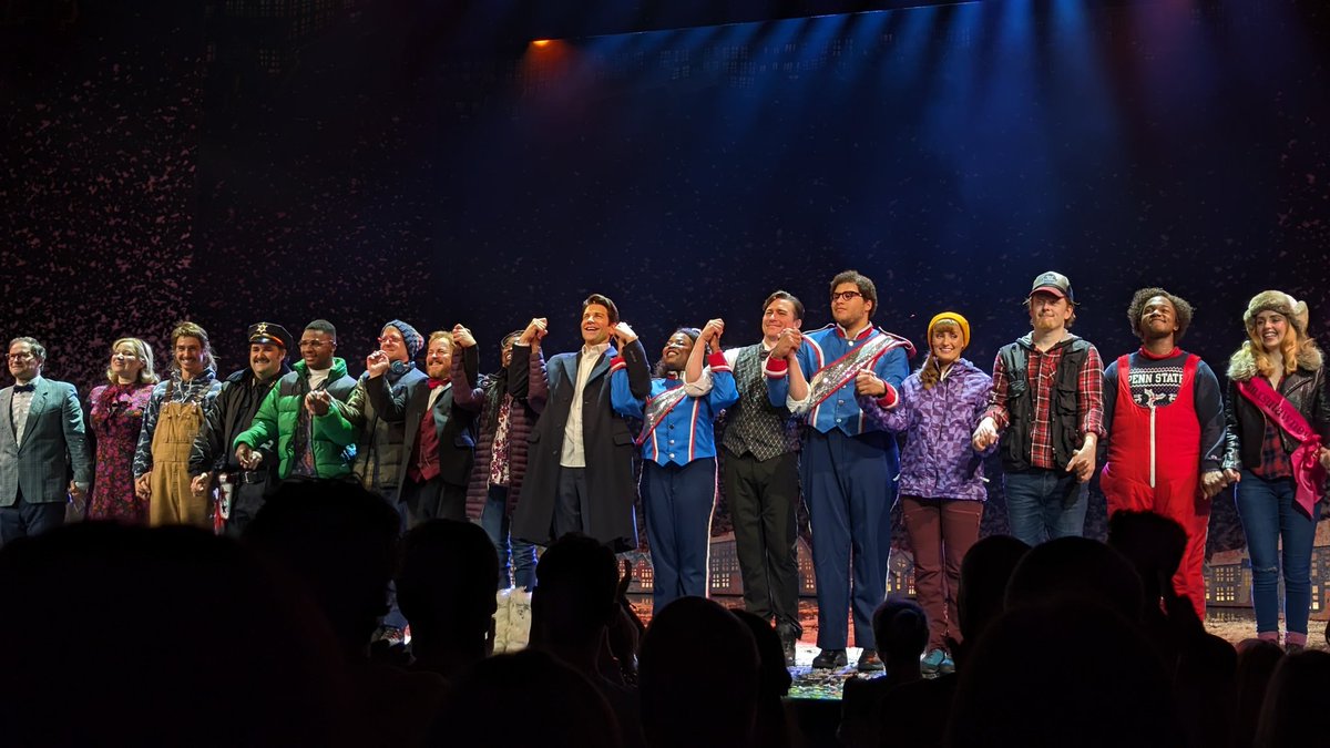 Theatre Fan tweet media