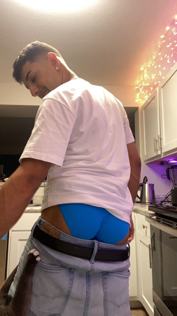 real2realcaleb's tweet photo. more to see on my OF @ https://t.co/ItH2oZ7k4N 🎡 https://t.co/tmxKdXriSW