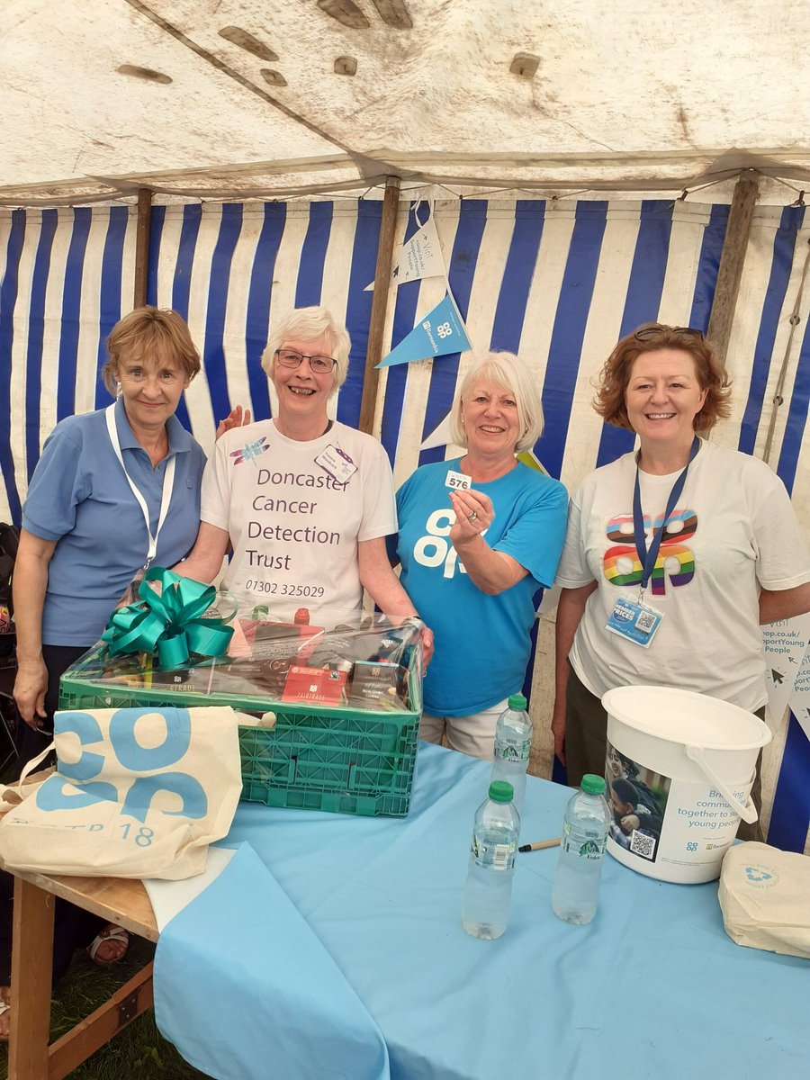 RcmCoop's tweet photo. Great end to the day at #Auckleyshow with the lucky winner of the free @coopuk raffle prize @mim170680 Dot and Sandy signed up 38 new members and spoke to many more π about #Memberprices https://t.co/jm4BgZmYYg
