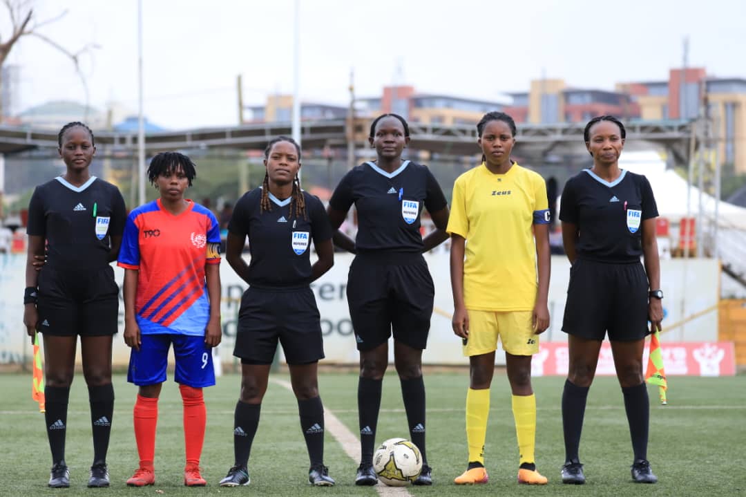 HabimanaSadi's tweet photo. #CAFWCLCECAFAQ2023.
Umukino wahuzaga #ASKigaliFC ihagarariye u Rwanda na #NewGenerationFC yo muri Zanzibar, warangiye ihagarariye u Rwanda itsinze 2-0.
Izi kipe zombi zamaze gusezererwa nyuma yo gutsindwa imikino ibiri ya Mbere. Zizahita zitaha ku munsi w'ejo. https://t.co/Om5CsFngda