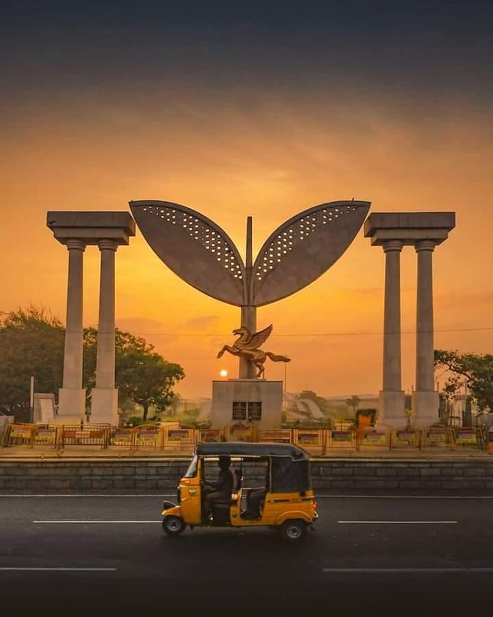 IndiraniSudala1's tweet photo. #AIADMK_எழுச்சிமாநாடு  இரட்டை இலை வரலாறு தொடரும் 🔥🔥🔥 https://t.co/VxRLCjF76j
