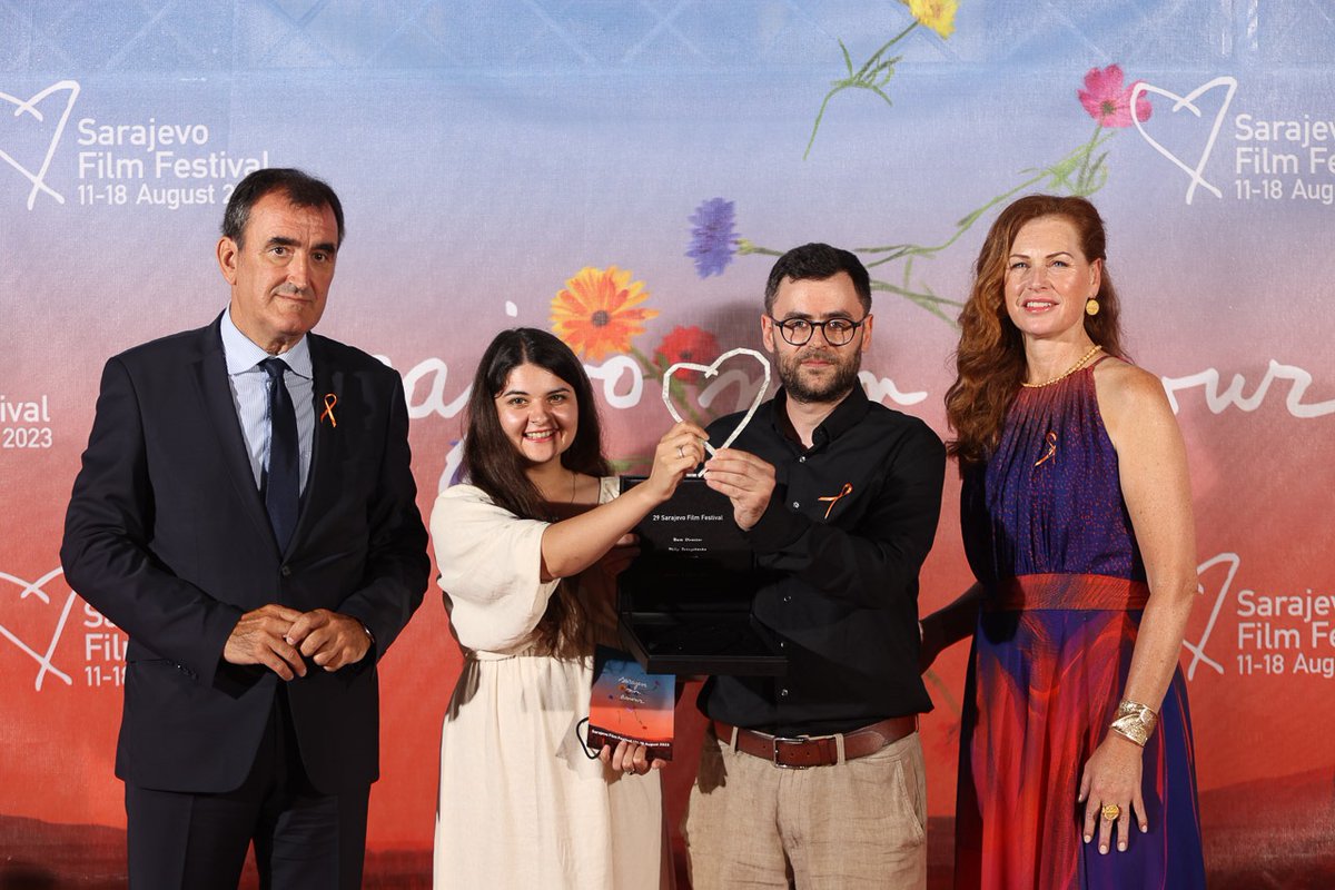 MacdonaldIngrid's tweet photo. A wonderful night and congratulations to Philip Sotnychenko for winning the Best Director ♥️ of Sarajevo for ‘La Palisiada’! 👏
Together with @UNESCO, @UN_BiH is proud to support the incredible talent being showcased at #SFF29 - looking forward to next year! 🎞 https://t.co/qzH8qGw2TK