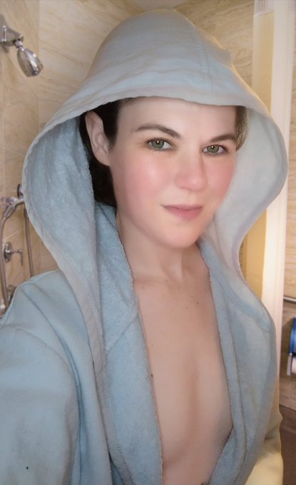 Just outta a half-shower, with nurse Julie. I had a stent installed yesterday, so I'm limited in everything<a href="/tag/mvsales"class="tags"><span>#mvsales</span></a>