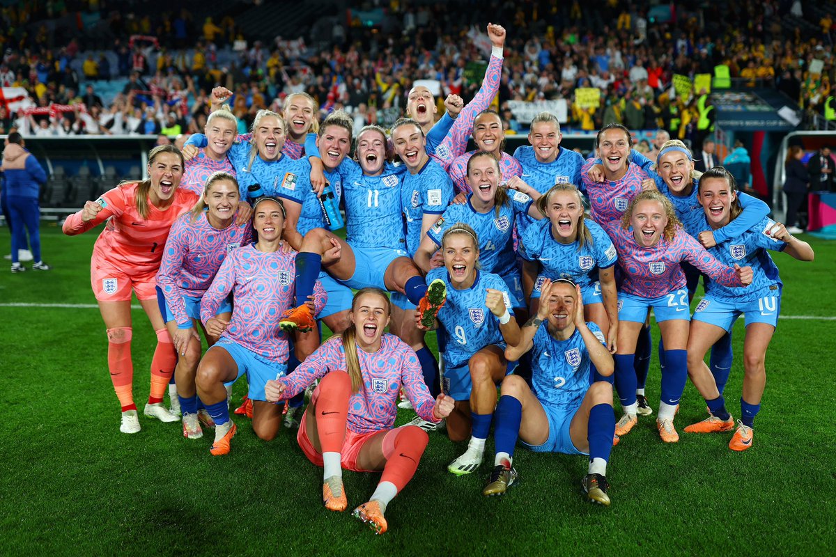 As the World Cup final approaches, it only seems right that our Manager, Claire, names her very own 2023/2024 Sandbach lionesses... stay tuned this week as your ladies team is named!

And don't forget, we're showing tomorrow's final at the club! #wwc