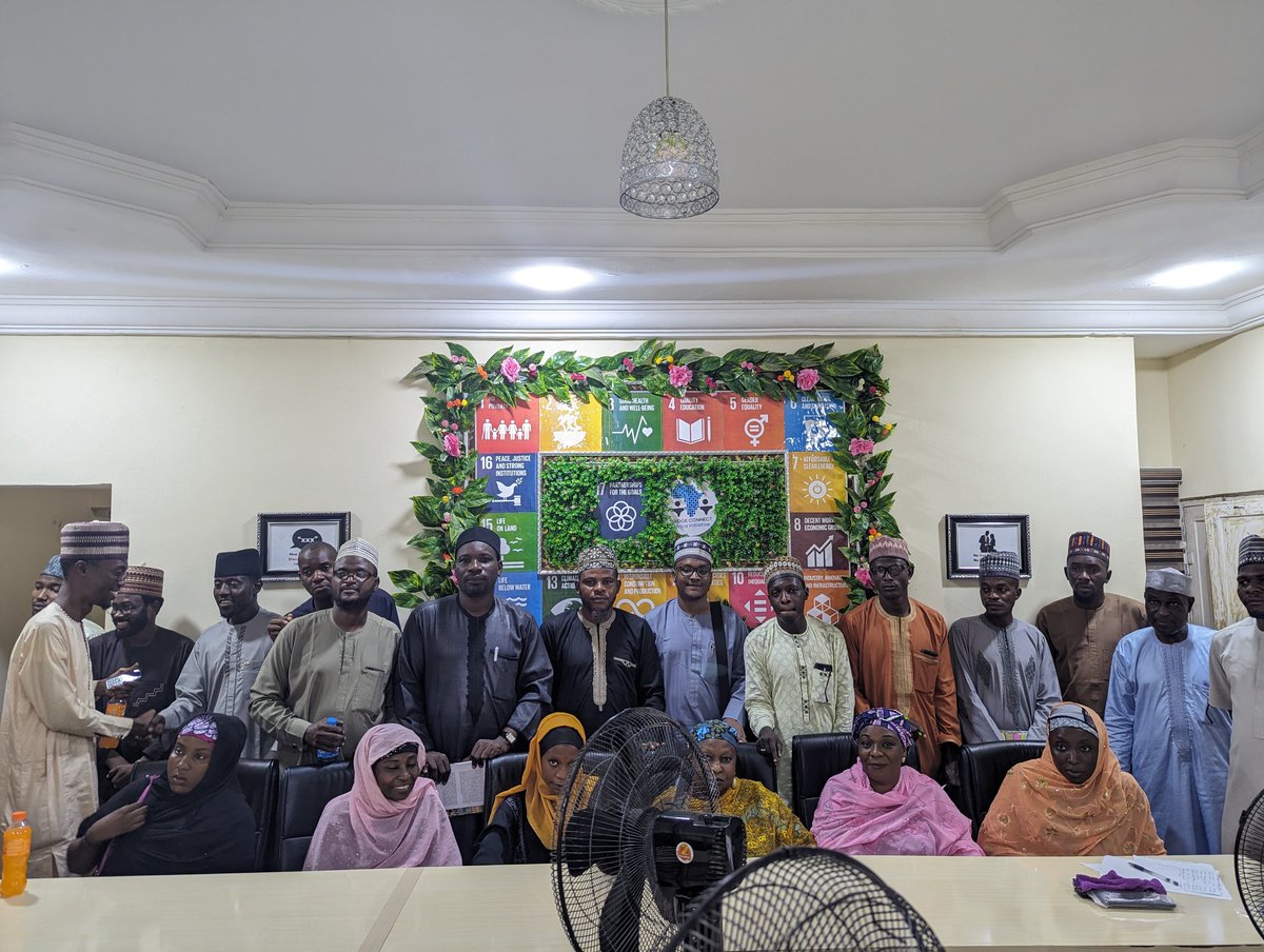 kanobookclub's tweet image. We did it again!

Thank you everyone for coming; for the productive and engaging conversation. We&apos;re able to look at issues from different angles and perspectives; toggled the many limitations &amp;amp; opportunities for literature and cultural productions and the way forward.