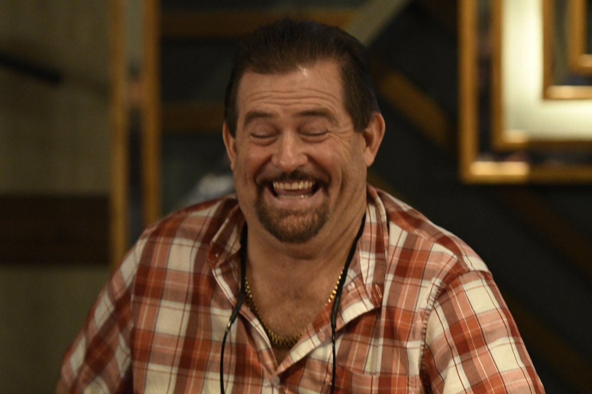 AlanGendelman's tweet photo. All smiles on 2nd break @LivePokerRoom 

Chip counts:
Isiah Ditoto: 190,000
Bob Kosydar (won his seat through leaderboard promotion): 173,000
Chris Czik: 145,000
Brian Luo: 143,000
Jonathan Gilliam: 120,000
Farid Jattin: 100,000
Michael Lech: 96,000
Joe McKeehen: 95,000
Ari Katz: 93,000
Cherish Andrews: 88,000
Joey Lebrun: 78,000
Nitis Udornpim: 72,000
Daniel Lazrus: 62,000
Casey Hatmaker: 55,000
William “Billy” Beer: 55,000
Valerie Novak: 46,000
Aubrey Williams: 45,000
Brock Wilson: 44,000
Andrew Porter: 42,000
Ryan Brown: 42,000
Michael Marsico: 38,000
Christian Harder: 35,000
David Yoon: 34,000
Harsha Adusumalli: 25,000
Max Schrack: 21,000

69 entries so far today, remaining players coming back to Level 5 (300-600-600)

📸: @AndrewSchutzman