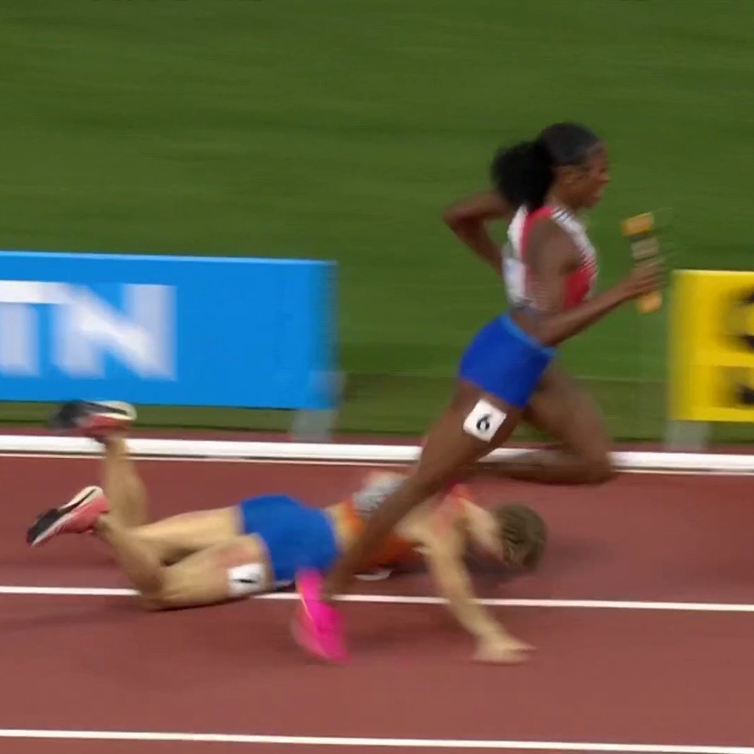 travismillerx13's tweet photo. 🇺🇸Team USA breaks the mixed 4x400m world record in 3:08.80 after Femke Bol falls in the final meters!
#WorldAthleticsChamps https://t.co/BVhVt7esG8