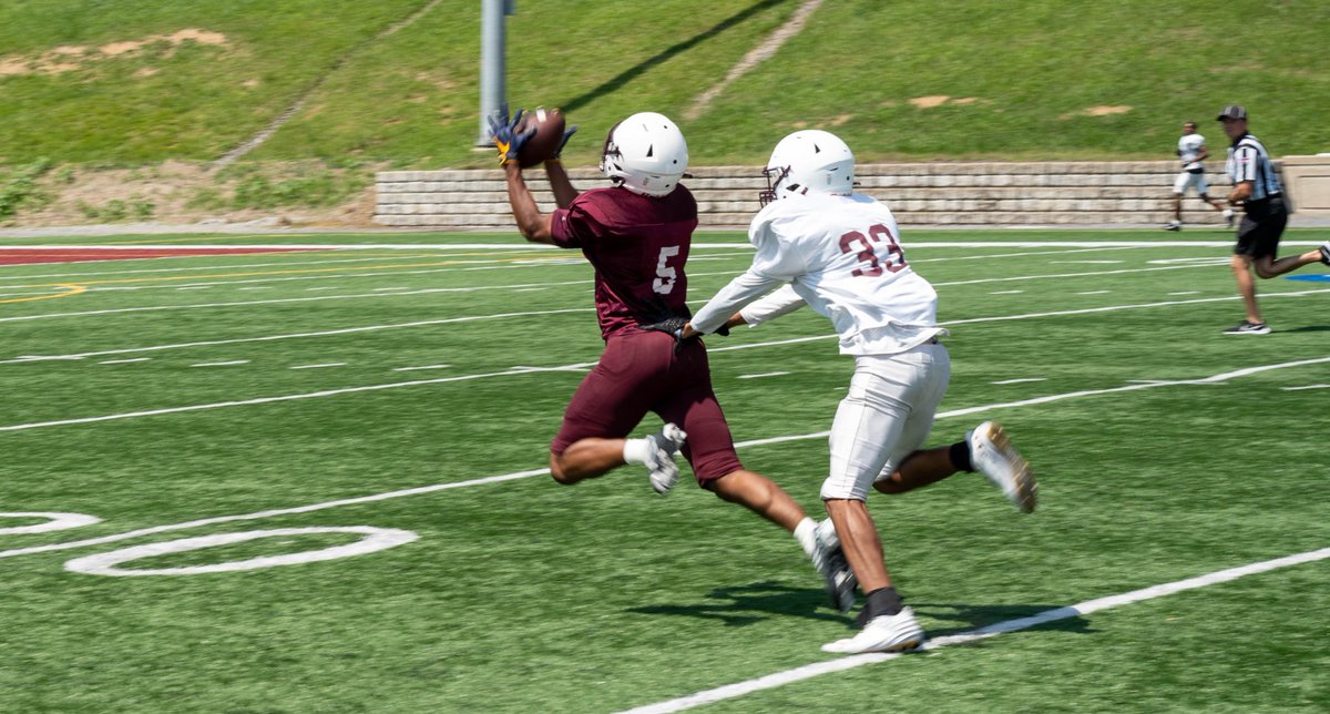 FairmontStateFB's tweet photo. An inside-look at our Saturday afternoon scrimmage 📸 https://t.co/kMg19tQwS7