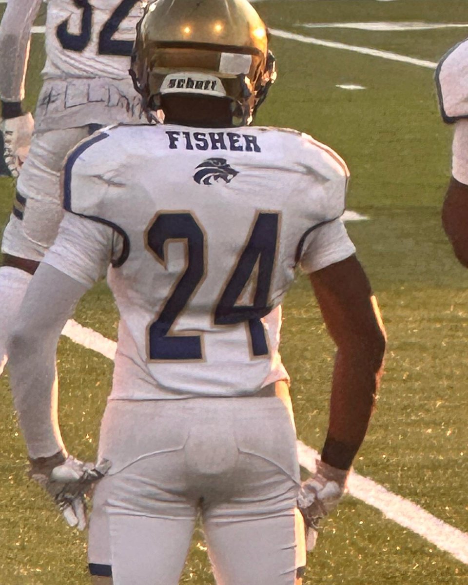 I wanna work hard and get better of myself <a href="/BoulwareLeon/">Coach Boulware</a> <a href="/LionsLewisvill1/">Lewisville Lions Football</a>