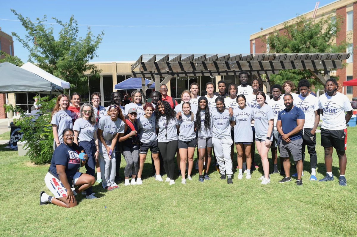 Charles Belt III (@aggies_hc_belt) on Twitter photo Not our entire team…BUT the majority of our guys!
Was great to get out and help with move in!
Spend time with our sisters <a href="/OPSUWBB/">OPSU WOMEN'S BASKETBALL</a>
Plus meet tons of community members and spend time with our amazing president Dr. Dinger!
Change is HERE
🤘🏾🅰️ggie U🅿️🤘🏾 Not our entire team…BUT the majority of our guys!
Was great to get out and help with move in!
Spend time with our sisters <a href="/OPSUWBB/">OPSU WOMEN'S BASKETBALL</a>
Plus meet tons of community members and spend time with our amazing president Dr. Dinger!
Change is HERE
🤘🏾🅰️ggie U🅿️🤘🏾