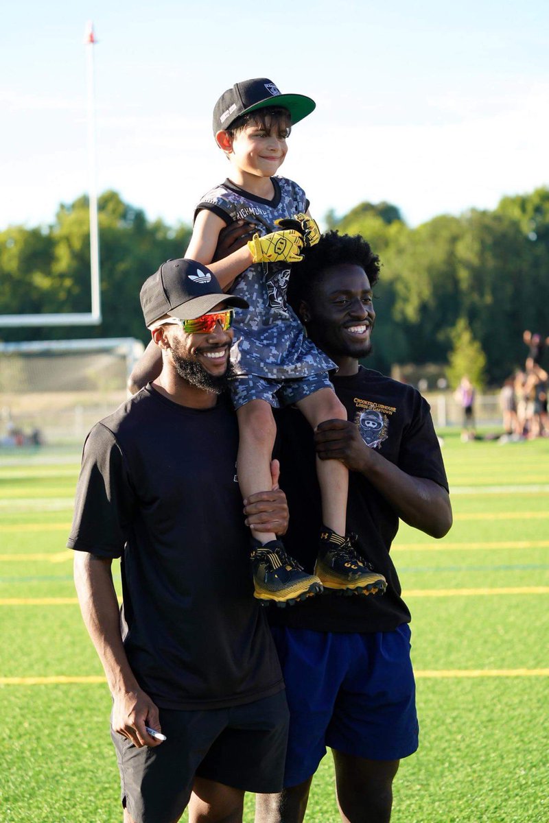 A huge thank you to <a href="/BCLions/">BC LIONS</a> organization for coming out to the home of the Richmond Raiders for their annual PPK Event!  We can't say enough about how great of an organization they are for community football &amp; cheerleading programs!
youtu.be/4bbsG6I27QQ
