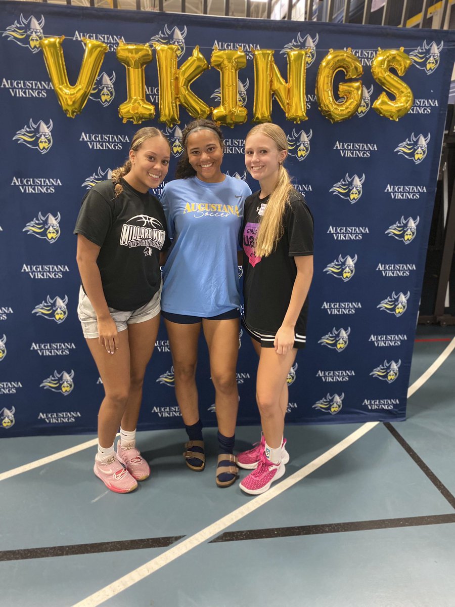thank you <a href="/AugieWBB/">Augustana Women's Basketball</a> for a great elite camp! it was fun competing all day and getting to see the campus!! good luck <a href="/LiyahMatthews05/">Aaliyah Matthews</a> and <a href="/AugieSoccer/">Augustana Soccer</a> today at your game too!!