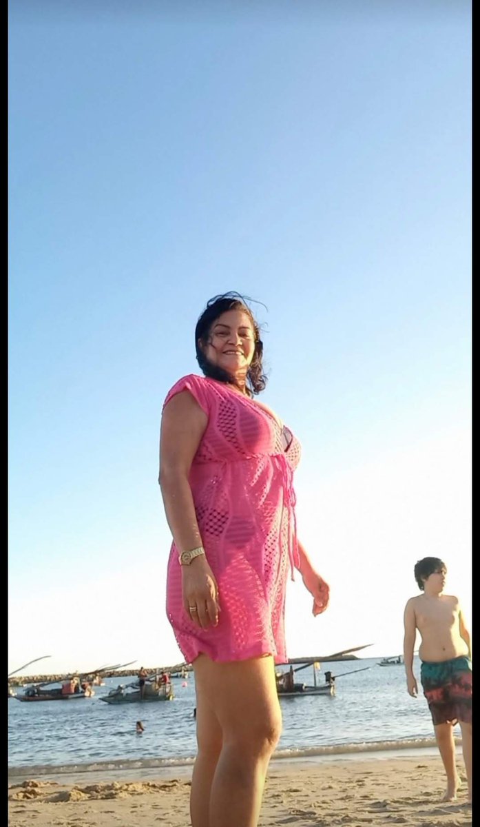 veraaureliano's tweet photo. Final de tarde na praia é lindo😀😍 https://t.co/kBy1OwrVWk