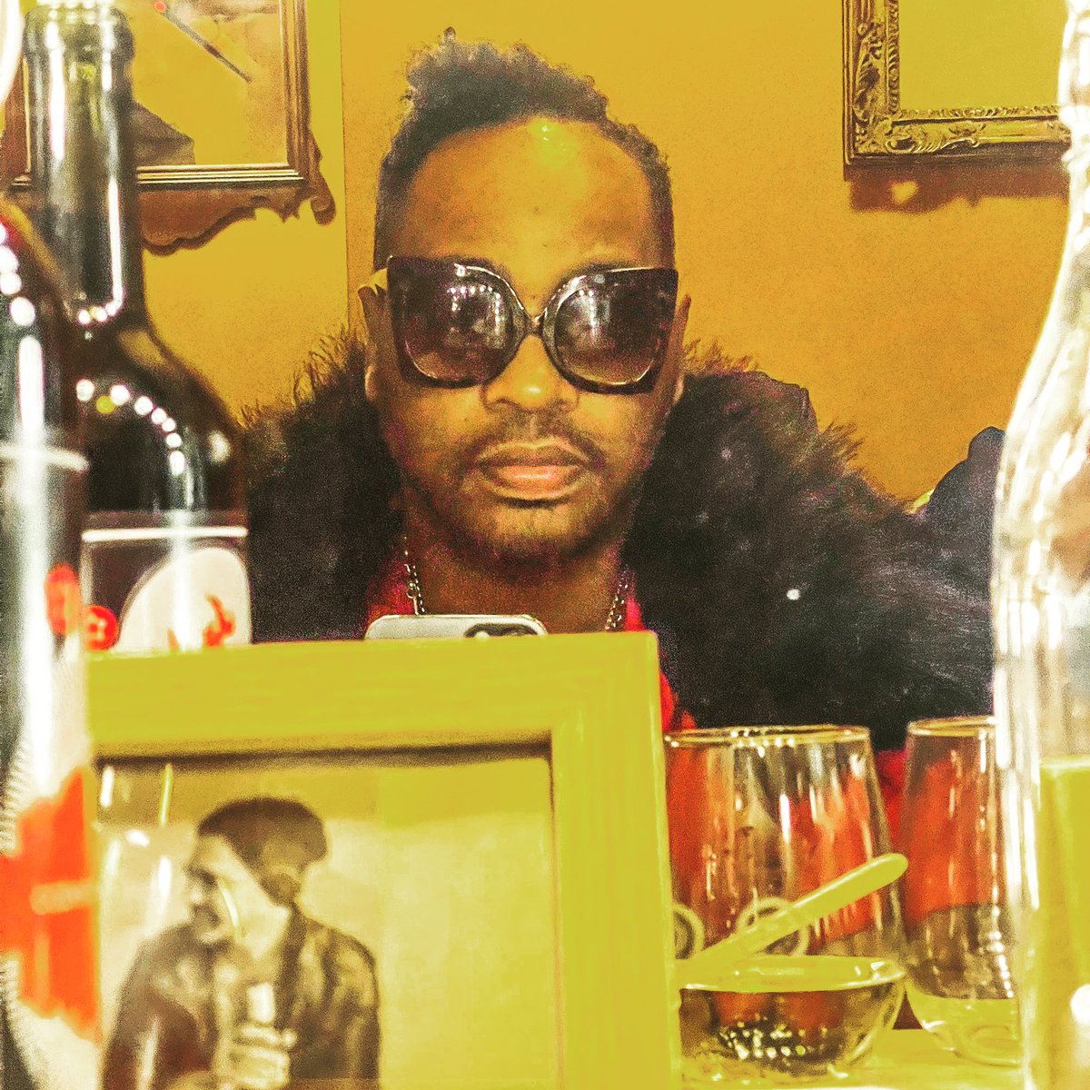 WATERSEED's tweet photo. Furry Funk and Shades.
#waterseed #waterseedmusic #funkstar #futurefunk
.#funk #funkbrasil #funkcarioca #funkchallenge #soul #rnb #funkfam #funkmusic #funkovinyl #funkrock #funksp #funkyhouse #funkymusic #funkynails #goodmusic #guitarist #instamusic #producer https://t.co/kEL219XgGX