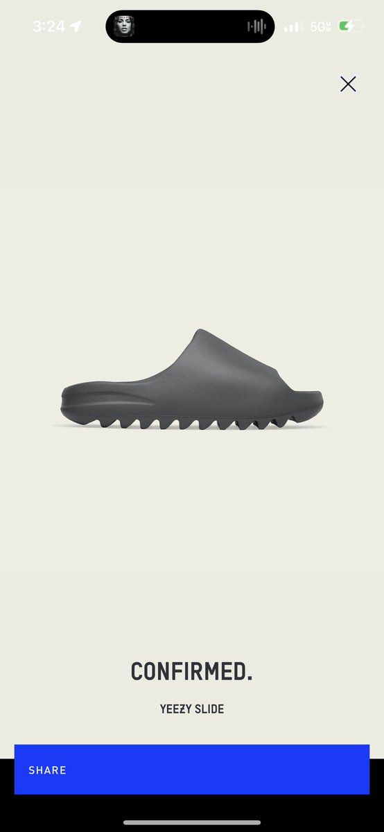 Mega_Void's tweet photo. @sneakerhuddle thank you sir. Copped the Slate Marinas and the Slate Gray 🙏🏻 https://t.co/Ku452ZBl4y