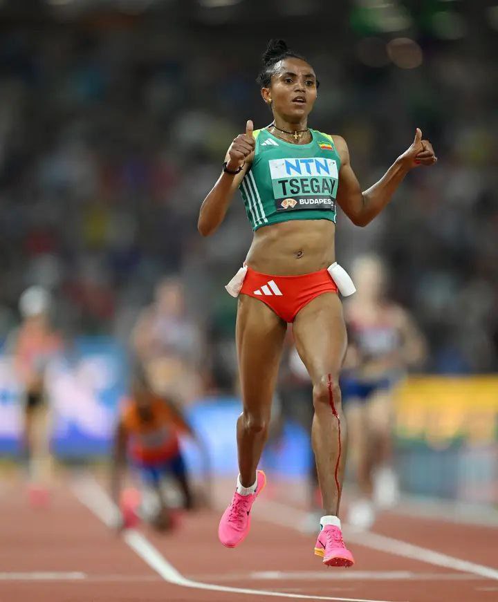 ICONIC!

#Budapest2023 
#WorldAthleticsChamps 
#African 
#Ethiopian