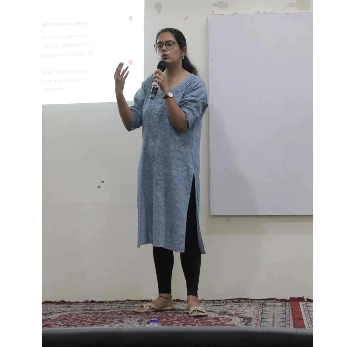 ccl_dnlu's tweet photo. We are happy to announce that CCL has successfully conducted the workshop on "India's Anti Defection Laws". Thank you to the speakers, participants, centre members and everyone who made the workshop a great success. https://t.co/gfqhVSBfeI