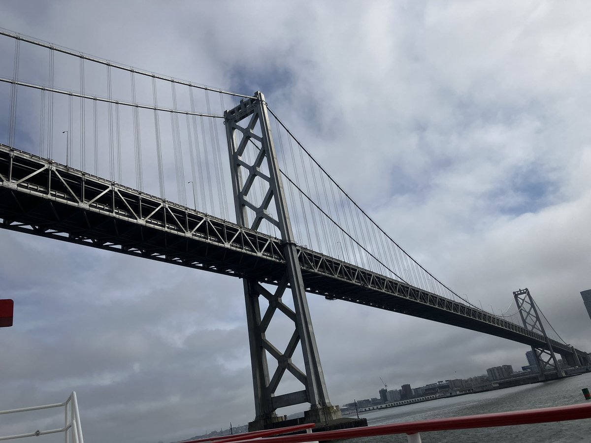 catrachosf21's tweet photo. @BayBridgeWatch Look at these nice pics of the bay bridge !!! https://t.co/eEqXJvCsNZ