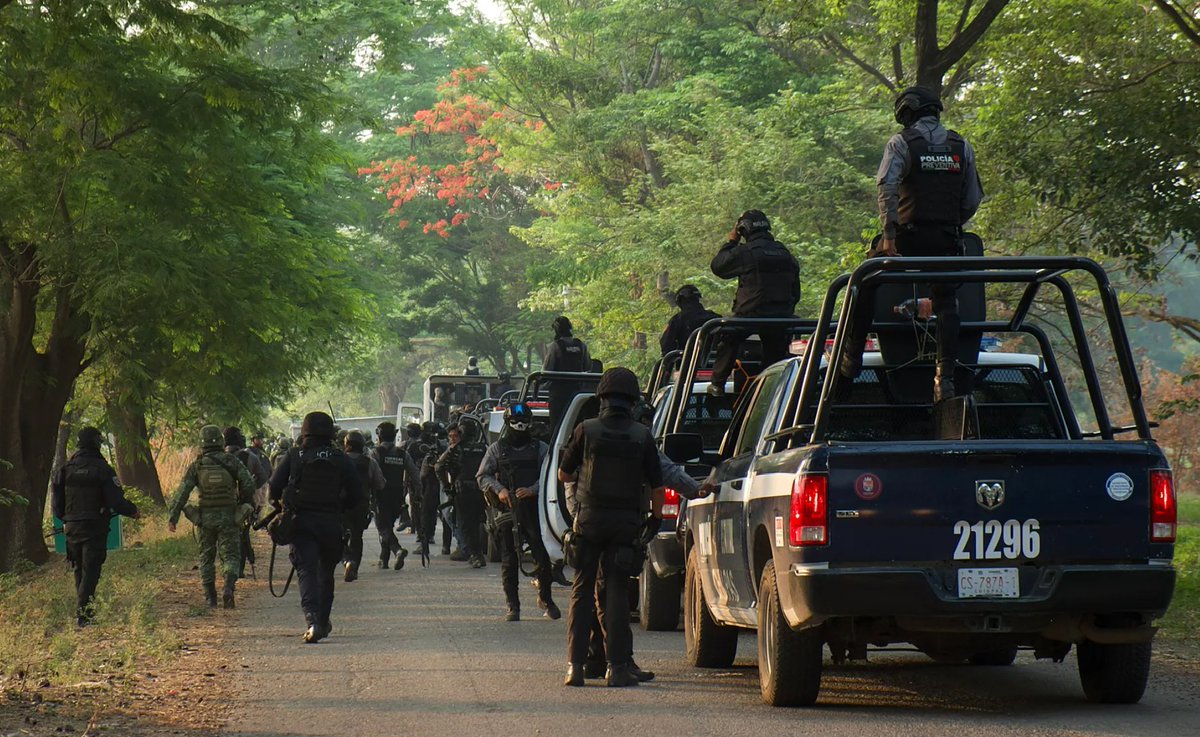 La exitosa y reconocida internacionalmente estrategia "Abrazos no Balazos" ha dejado 163 mil 472 homicidios dolosos en lo que va del sexenio del presidente <a href="/lopezobrador_/">Andrés Manuel</a> 

bit.ly/3KLTxWG