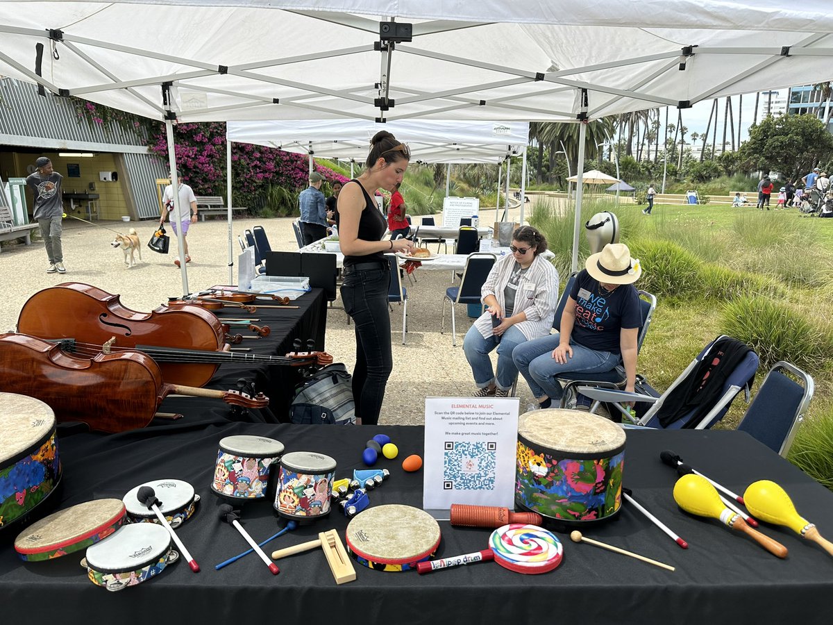 Airport2Park's tweet image. At Tongva Park in Santa Monica enjoying “Endless Summer C. A. M. P.” (Community | Art | Music | Picnic) #ParksAreForEveryone #MusicInTheParks #MoreParks