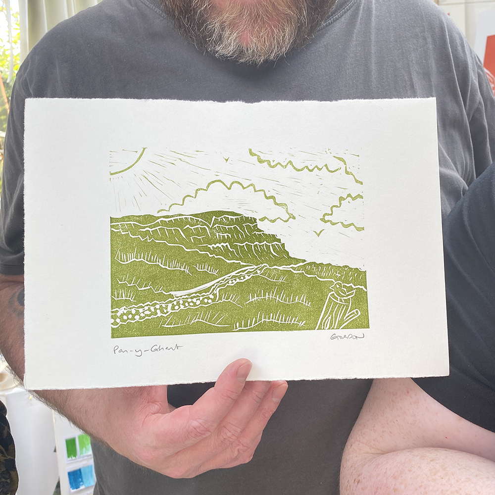 Design_York's tweet photo. Brilliant prints from today’s #linocut workshop. We had some spare time at the end to play with a few jigsaw prints. Learn online too at https://t.co/aqGsjIsYsL
#printmaking #northyorkshire #york #linocutcourse #printmakingworkshop #workshops https://t.co/Bf1jANU62q