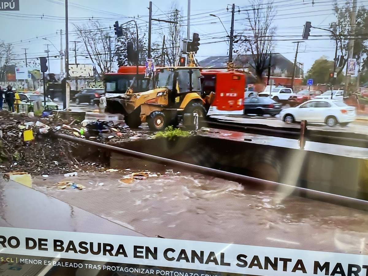 CareTrece tweet media