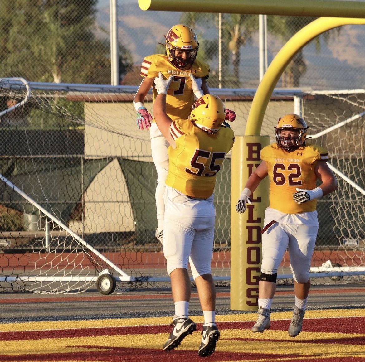 Bulldogs rushed for 300+ yards last night. Led by Zander Requena who ran for 195 yards and 3 TDs with Ezra Ortega earning 70 yards and 2 TDs. Adrien Muñoz also had a rushing TD. <a href="/James_Escarcega/">James Escarcega 📈🏈🏀⚾️🥎 🤼🤽🏽‍♂️🏊🏼‍♀️🏌🏻⚽️</a> <a href="/SGVNSports/">Fred J. Robledo 👨🏻‍💻</a> <a href="/tspeterson40/">Tim Peterson</a> <a href="/coachmark_48/">Mark the Shark</a>