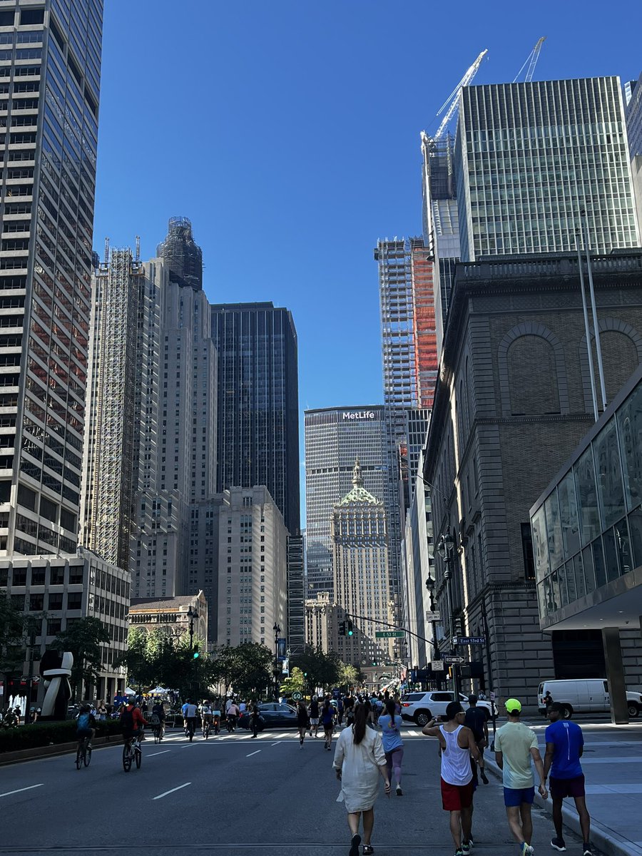 jehlokhande's tweet photo. Slow and steady but getting there. Long run for the weekend done and onto the next!
#nycsummerstreets https://t.co/ZXf5Wihoqn