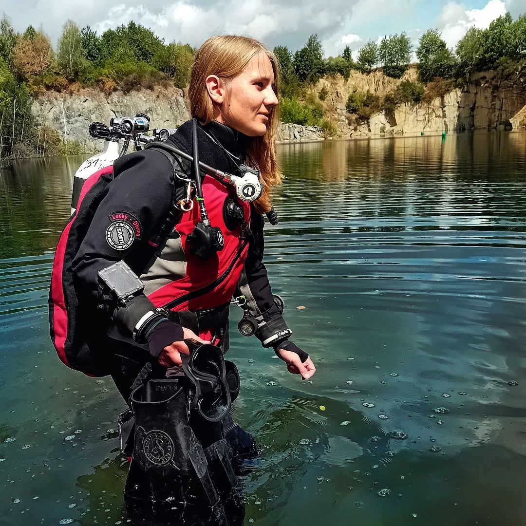 scubadivingyard's tweet photo. Scuba diving .
Buy now : https://t.co/nu02ciDq1T
#fins #jetfins #newequipment #diving #divingphoto #diverslife #divinggirl #dive #diver #divingdeep #divingadventures #divinglife #scuba #scubagirlsrock #scubadiverslife #scubagirl https://t.co/vtMDNu3jci