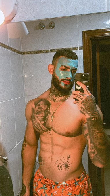 Do you want me to send you some nudes?😏 https://t.co/3AXDoRBDkI