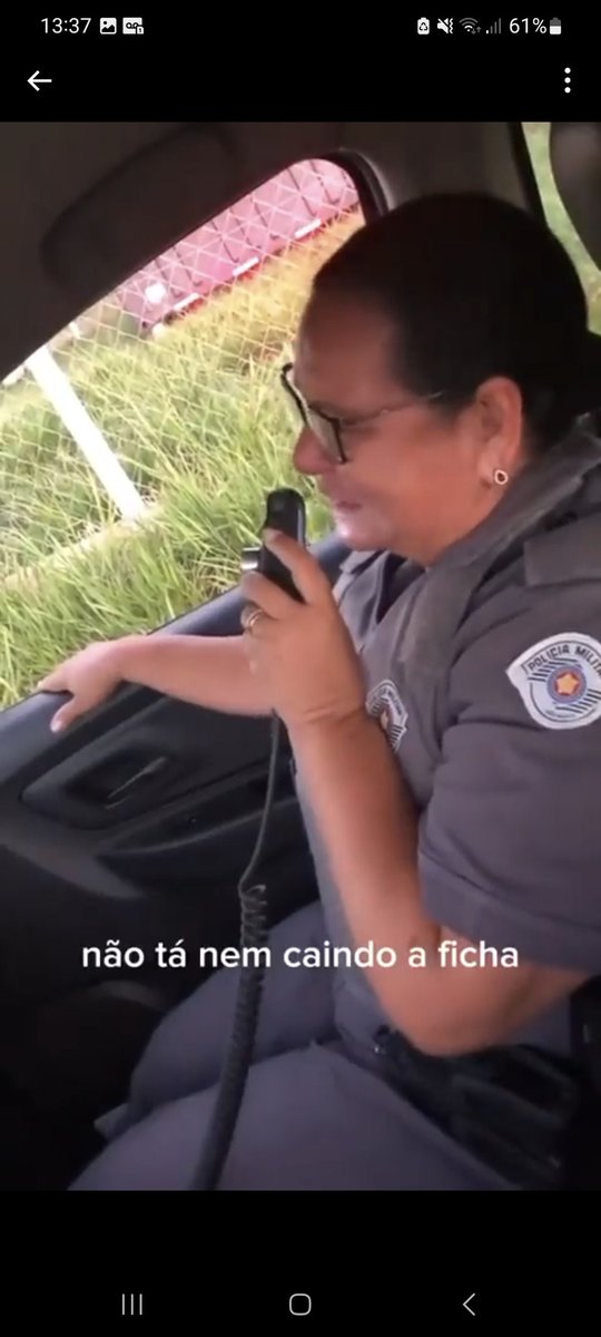 docapilar's tweet photo. @choquei Realidade: a diva tá feliz pq é o último dia de trabalho. Quando eu me aposentar, daqui a algumas décadas, eu tb vou chorar de felicidade, chô. https://t.co/3MudaCzt6v