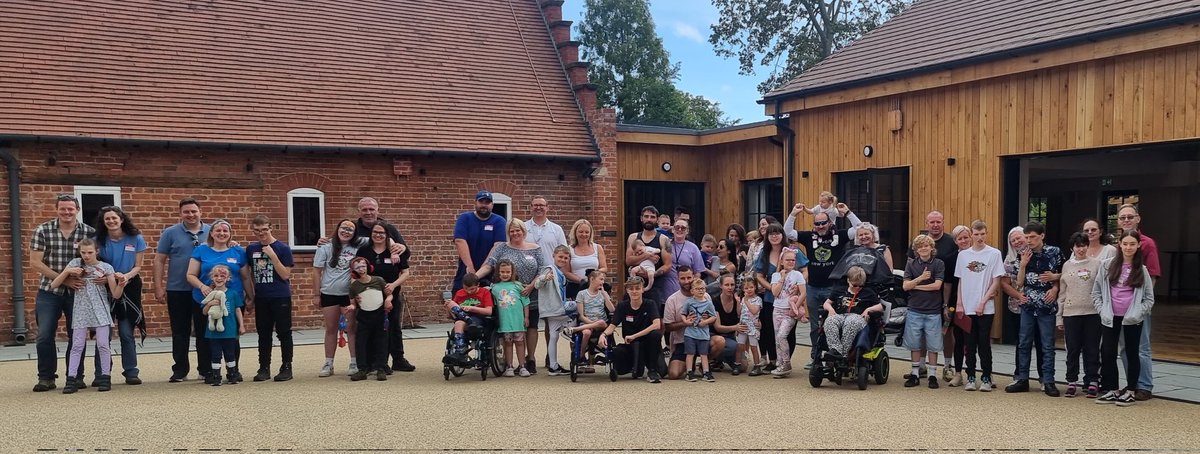 CDCSGUK's tweet photo. We had an amazing family fun day @chesterzoo. The venue, food, staff, &amp; weather, just top class! Thankyou.Great to see so many new families too.

Next event: Cotswold, October 7th.

#criduchat #cdcsg https://t.co/ibwbLfWgZt
