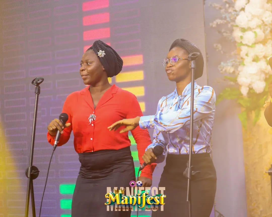 mfmintlhqyouth's tweet photo. ๐ถ "Ahhh ahh ehhh this kind God another one no dey oo ..."
The choir took us in another beautiful session of dancing and praises to the Lord .โจ๐
#Manifest
#DozConference
#DozConference2023
#DOZ8.0
#DozMfmYouthChurch
#MfmIntlHqYouth
#ThePlaceOfHisGreaterGlory https://t.co/dcXMYoJl63