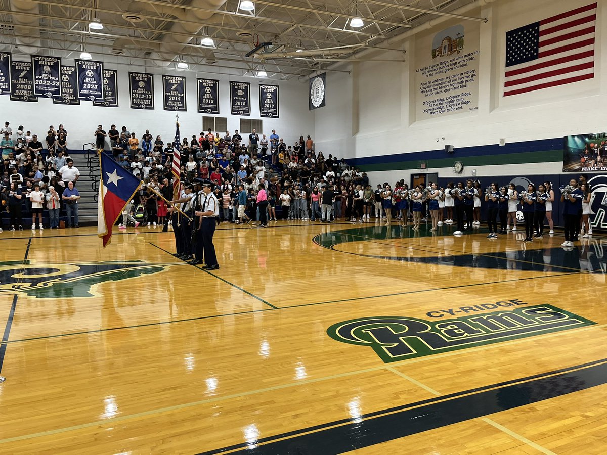 Abe Lozano tweet media