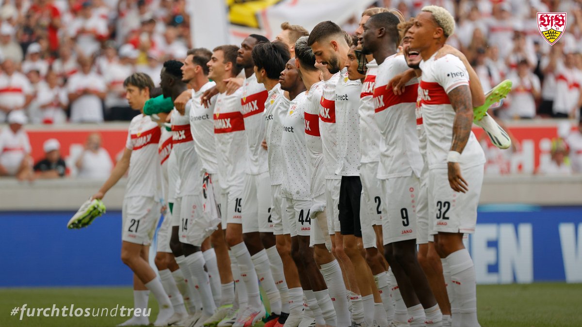 VfB's tweet photo. Jaaaaa, der VfB!! ⚪🔴

#VfB | #VfBBOC 5:0 https://t.co/uzPvrdvrnw