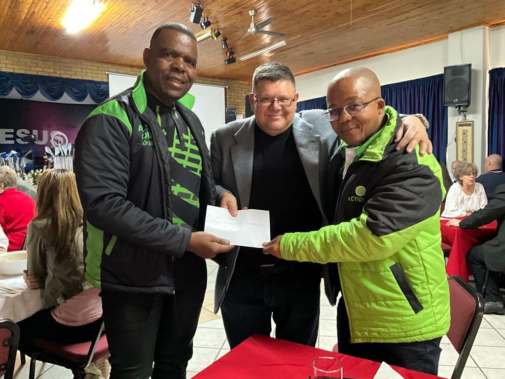 Funzi_Ngobeni's tweet photo. Thanks to our @ActionSAGP PEC Members that represented @Action4SA at the Hungarian Alliance event today.
#LetsFixSouthAfrica
#HermanMashabaForPresident https://t.co/xIuxjuh5Fd