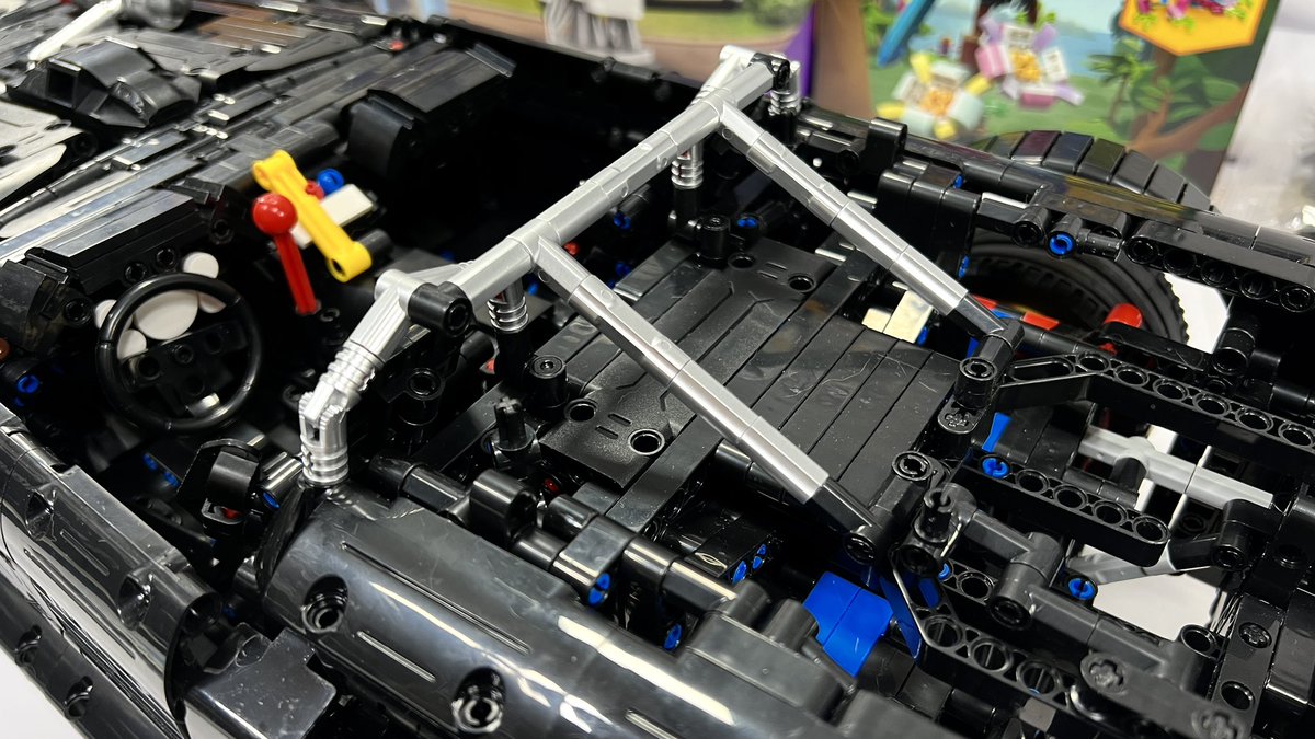 bricks_all's tweet image. Progress after the Saturday morning livestream of the Nifeliz NF10210 Hooniken pt11 #Nifeliz #Hooniken #KenBlock #Hoonicorn #Technic

Added working doors, rear diffuser, rear lights and panel, silver/chrome tool cage.

youtube.com/live/acQ5MJ6WV…