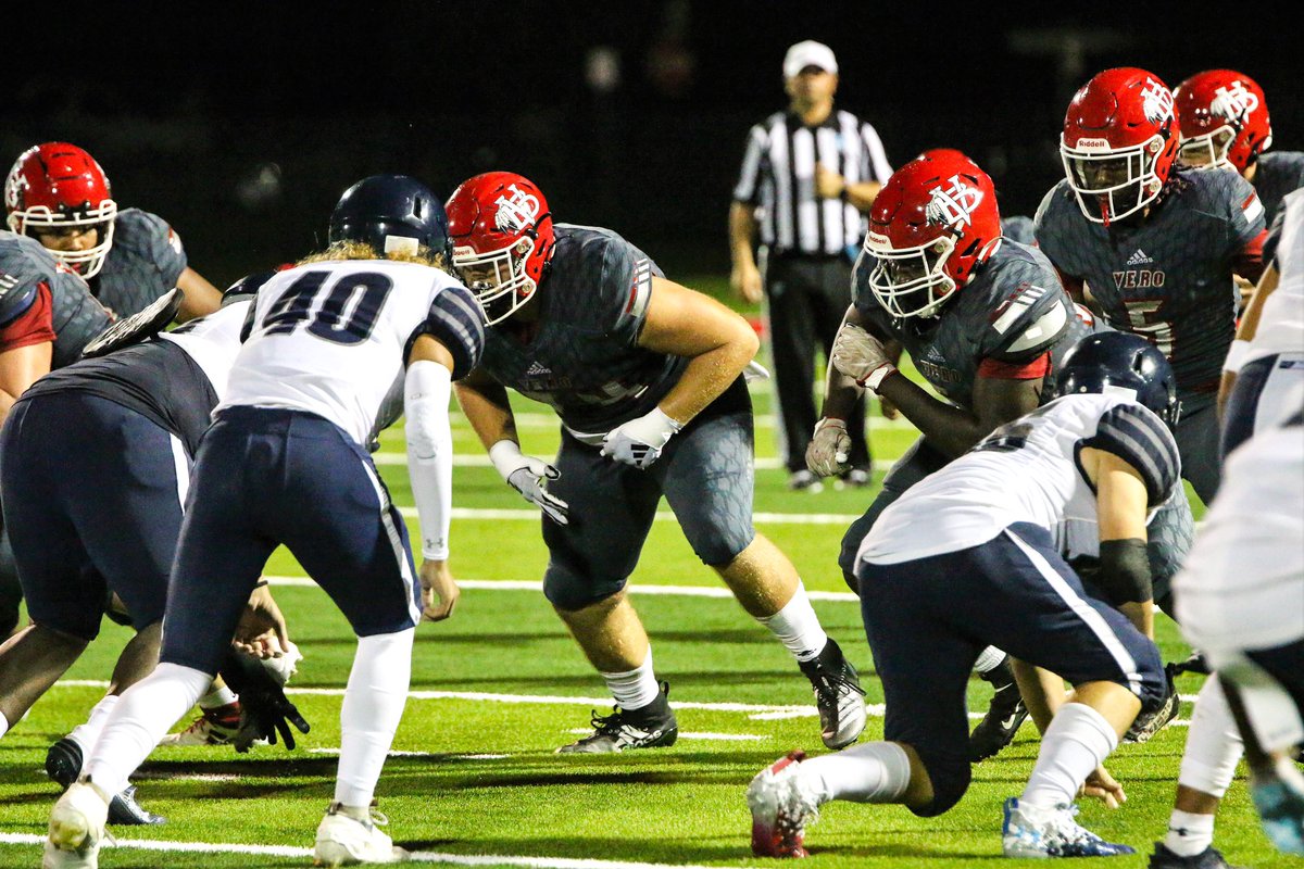 We back😁 <a href="/VBFootball/">Vero Beach Football</a> 
Highlights coming soon