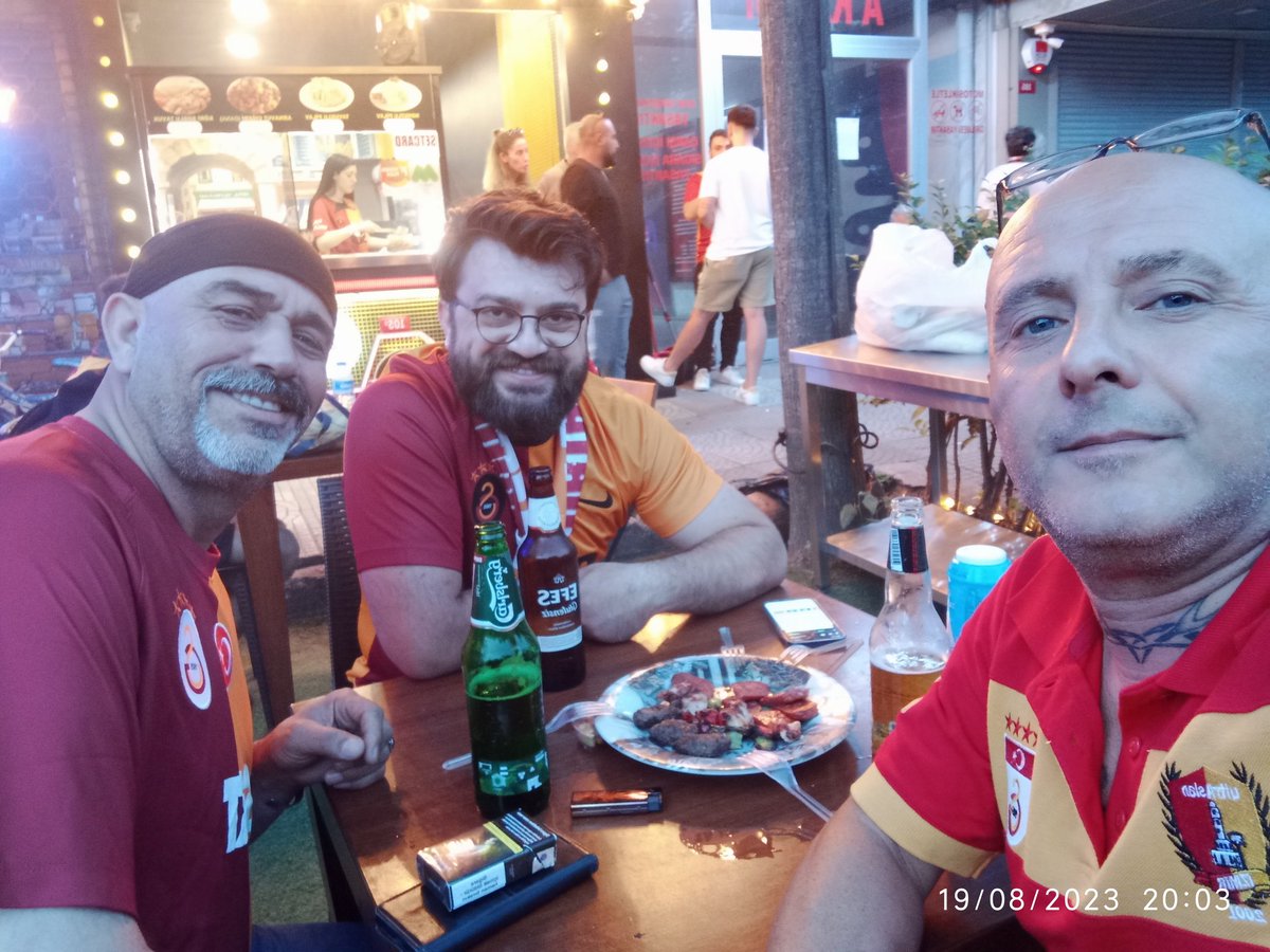 sertelbro's tweet photo. Hayat bize mi güzel ne ?
@Yavuz54bekir @uursucu https://t.co/49E3KUselK