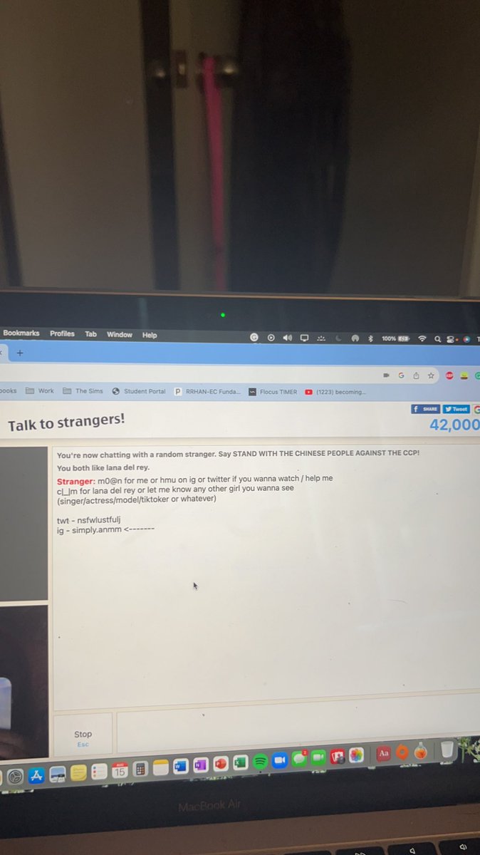 _gracesummerx's tweet image. Oomf..