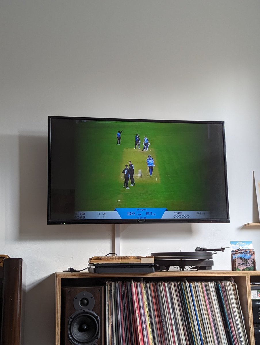 At home watching my brother <a href="/Lukeoco35549182/">Luke o’connor</a>  play for <a href="/DafenWelfareCC/">Dafen Welfare CC</a> on youtube.com/live/UYhJfQ6Qe….