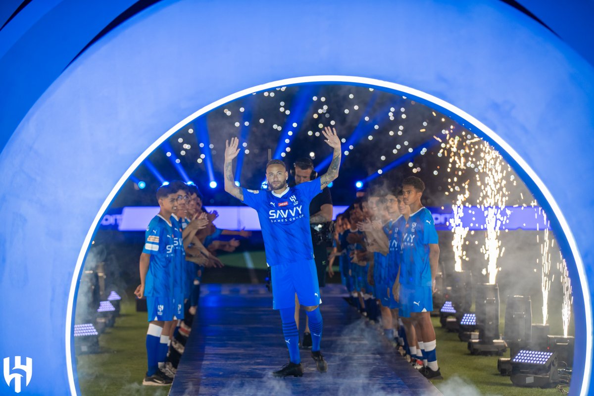Alhilal_EN's tweet photo. The historical is here 💙🤩

Hands up if you feel happy 🙌🏻
#AlHilal 💙 https://t.co/rDNLG39dIj