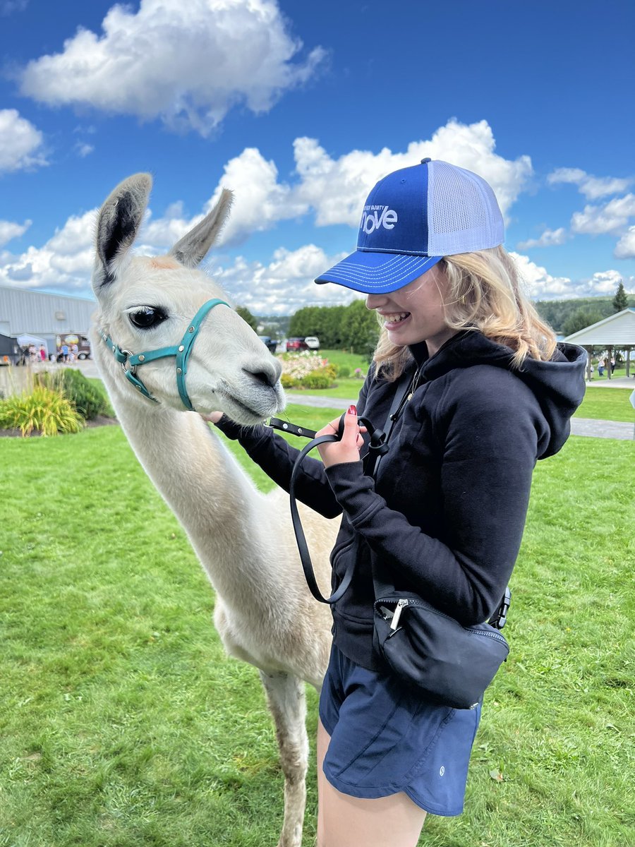 Move1069's tweet photo. Having a BLAST this afternoon at Festival on the Bend by the Big Axe in Nackawic! 🪓

Come soak up the sun with me and my super cute new llama friend! 🦙☀️ And I’ll let you know how you can win a $1000 prize pack this summer or a trip to VEGAS! 🤩

-Rebecca
#move1069 https://t.co/IfbLROcvHE