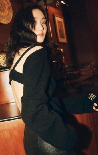 luna_lee90's tweet photo. serving bargain sexiness #kimgoeun 💛

im back guys and twitter becomes X?! hurmm 🥹 https://t.co/oHLSL18vBB