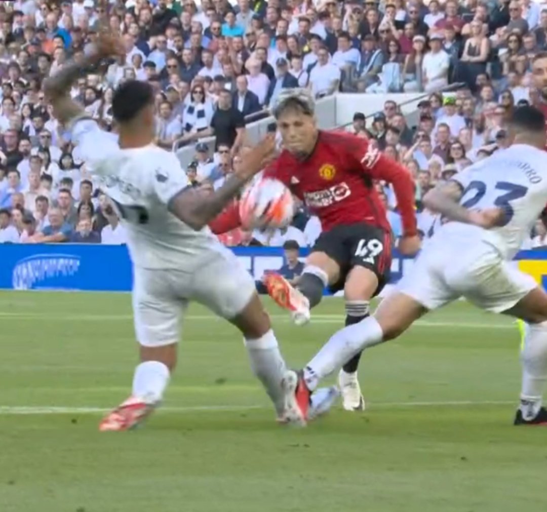 IanBorrett2's tweet photo. Just gets worse #MUFC #TOTMUN https://t.co/fKAhk66mIP