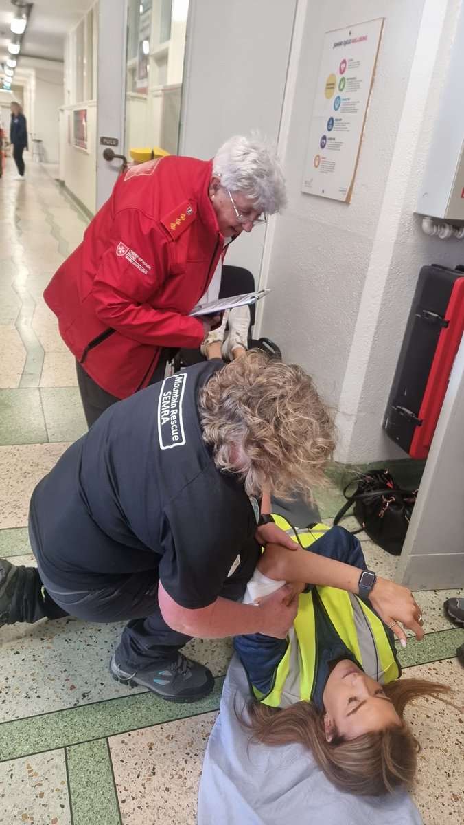 SE Mountain Rescue (@se_mount_rescue) on Twitter photo SEMRA attended a great day of learning in Cork today, organised by the Carrigaline <a href="/OrderofMaltaIRL/">Order of Malta Ireland</a> & <a href="/CorkCityCFR/">Cork City CFR</a>.Event incl. scenario based exercises & lectures provided by the NAS and <a href="/CRITICALcharity/">CRITICAL | Emergency Medical Response</a> With St John Ambulance The Red Cross & CFR agencies from across the country. SEMRA attended a great day of learning in Cork today, organised by the Carrigaline <a href="/OrderofMaltaIRL/">Order of Malta Ireland</a> & <a href="/CorkCityCFR/">Cork City CFR</a>.Event incl. scenario based exercises & lectures provided by the NAS and <a href="/CRITICALcharity/">CRITICAL | Emergency Medical Response</a> With St John Ambulance The Red Cross & CFR agencies from across the country.