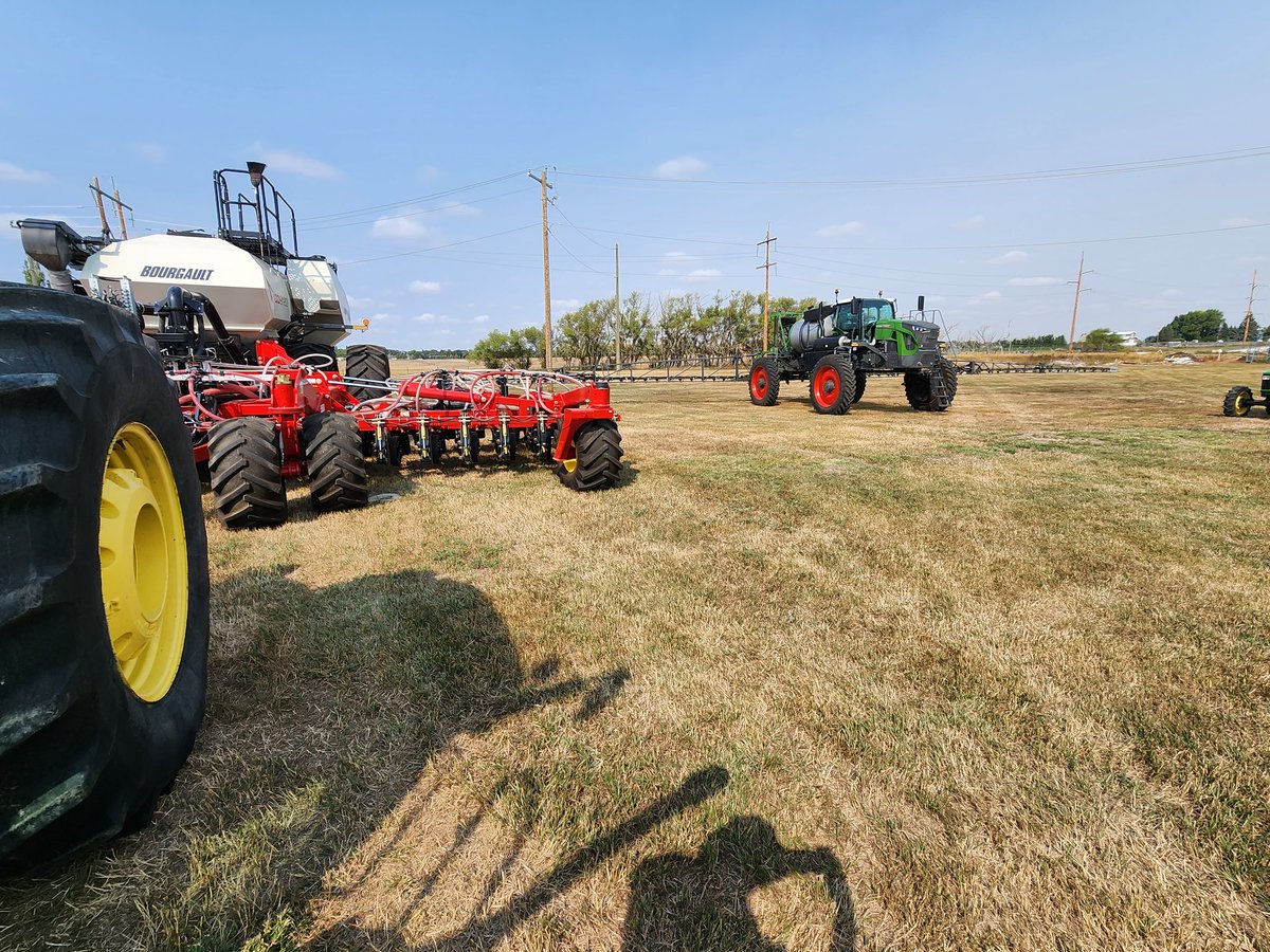 FarmingSmarter's tweet photo. Happy #OFD23!! Come visit our farm to meet some lovely animals, climb farm equipment, play games and activities, and enjoy a delicious BBQ from @poweredbyequs!
Find us at 211034 HWY 512, just east of Lethbridge! https://t.co/QNfneWTRhH