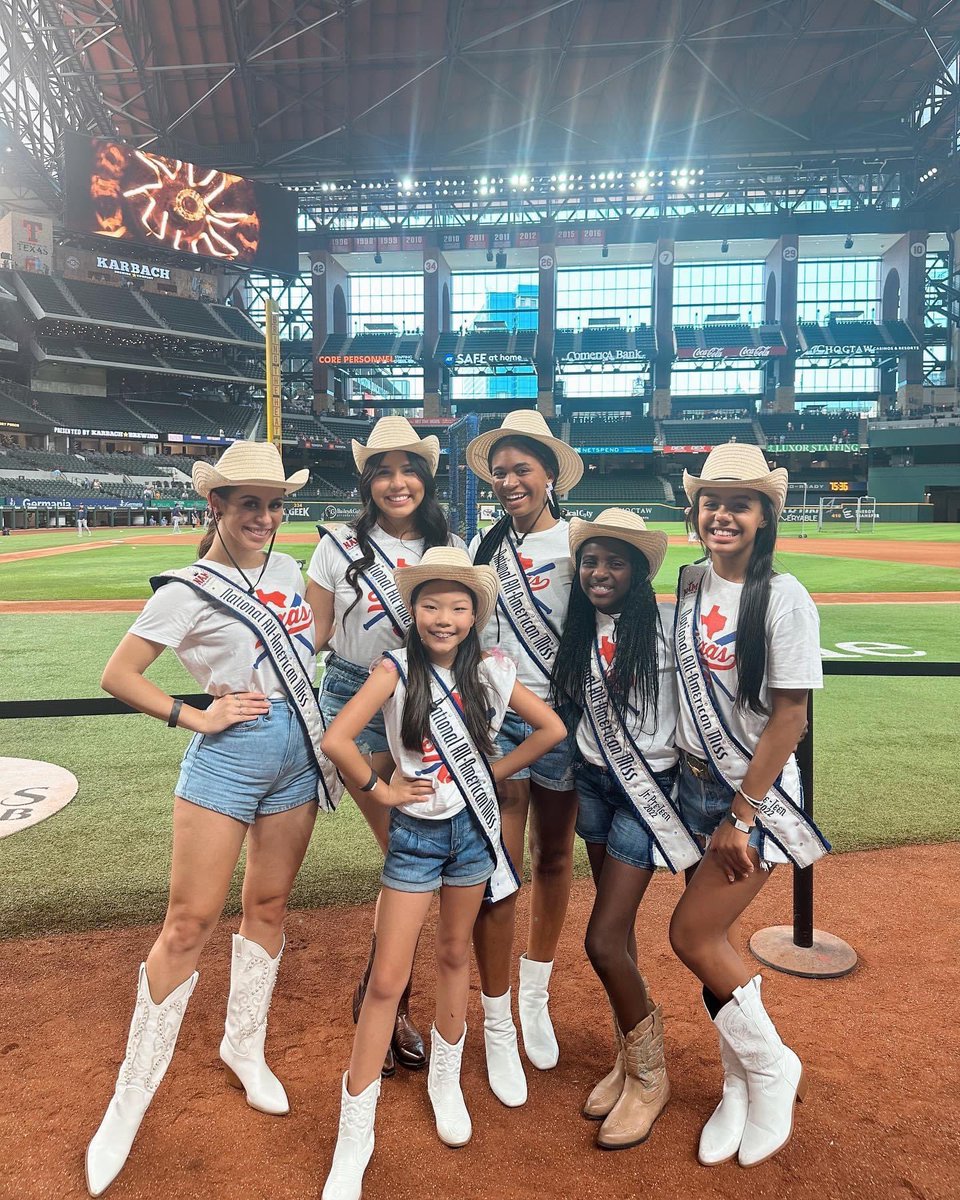 VIP weekend with <a href="/Rangers/">Texas Rangers</a> #baseball #namiss